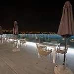 בית הארחה Vg Boutique נרחה
