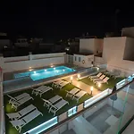 Vg Boutique בית הארחה נרחה